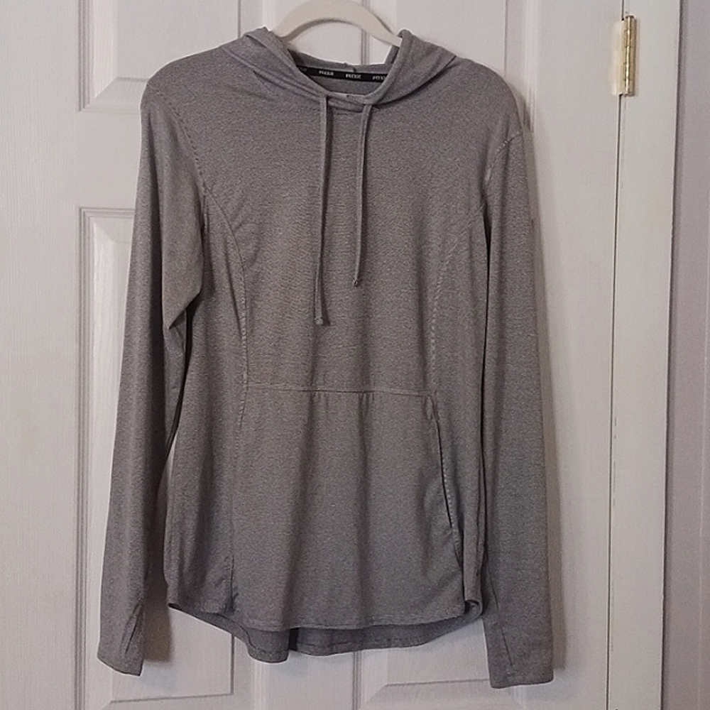 RBX stretch pullover hoodie athletic top size medium black and white pin…